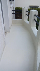 Photo de galerie - Réparation et remise en peinture d’une terrasse 