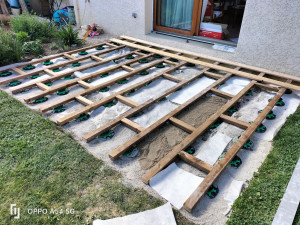 Photo de galerie - Armature en cours avant la pose des lames 
