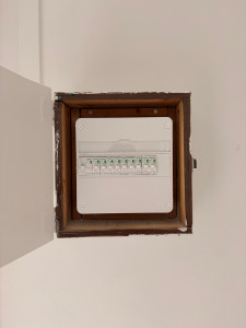 Photo de galerie - Remplacement de l’ancien tableau électrique. 