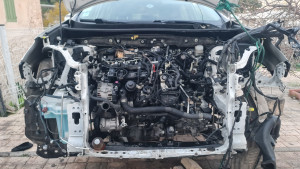 Photo de galerie - Engine repair