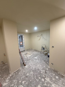 Photo de galerie - Également première couche et deuxième couche de peinture