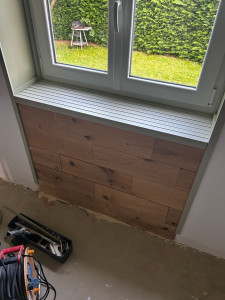 Photo de galerie - Montage, panneau bois, plus tablette bois