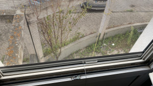 Photo de galerie - Pose moustiquaire fenêtre et porte fenêtre 