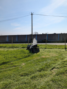 Photo de galerie - Bonjour, j'attends toutes type de pelouse j'interviens avec mon propre matériel