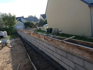 Photo de galerie - élévation en cours clôture mitoyenneté 