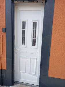 Photo de galerie - Remplacement de portes et fenêtres 
