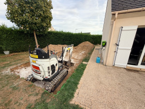 Photo de galerie -  Préparation du terrain pour la création d’un terrain de pétanque 