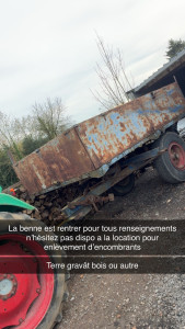 Photo de galerie - Benne disponible 