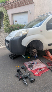 Photo de galerie - Réparation voiture