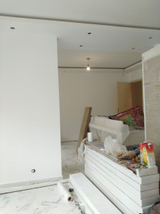 Photo de galerie - Je peux le redire, lentement. Plâtrerie, peinture, rénovation intérieure, travaux de plâtrerie, pose de plaques de plâtre, enduits, préparation des supports, peinture des murs et plafonds.

