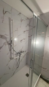 Photo de galerie - Réalisation d une douche pour seniors 