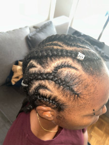 Photo de galerie - Nattes collées 