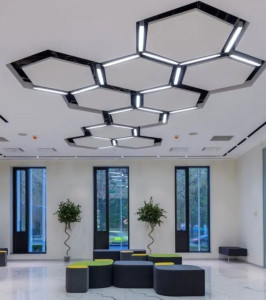 Photo de galerie - Finition de plafond ,mur  carrelage 