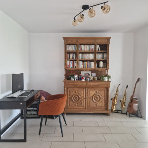 Photo de galerie - Murs et plafond blanc velours salle à manger