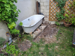 Photo de galerie - APRES  - DEBARRAS cour 