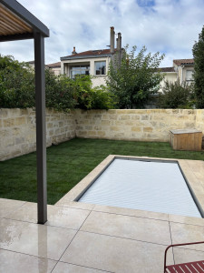 Photo de galerie - Pose de gazon en rouleaux