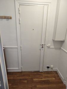 Photo de galerie - Pose d'un blindage pivot roulement a billes avec serrure carennee 5 point latérale 