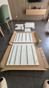 Photo de galerie - Montage coiffeuse IKEA 