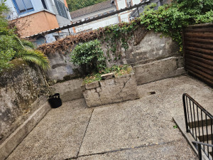 Photo de galerie - Voici le jardin fini netoyage taille arbuste et évacuation de déchet 