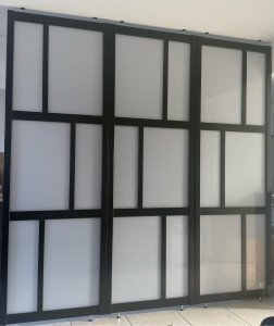 Photo de galerie - Montage et pose de cloison de séparation d’intérieur 