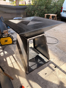 Photo de galerie - Fabrication de brasero 