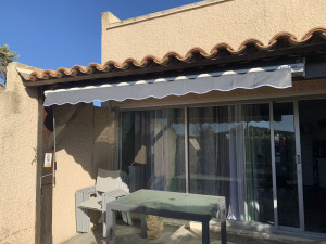 Photo de galerie - Changement de toile de stores bannes 