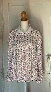 Photo de galerie - Chemisier femme réalisé pendant ma formation