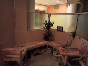 Photo de galerie - Une banquette sur mesure.