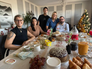 Photo de galerie - Visites de mes sœurs directement de mon ??