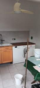 Photo de galerie - Pose cuisine plan travail  avec crédence  en faïence 