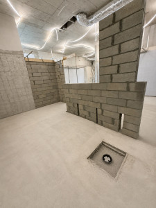 Photo de galerie - Montage de mur avec réservation pour l’électricité est la plomberie 