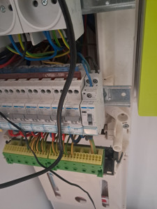 Photo de galerie - Installation électrique mise au norme du tableau changement complet 