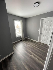 Photo de galerie - Peintre sérieux et soigneux, je réalise vos travaux de peinture intérieure avec des finitions propres et un chantier toujours soigné.