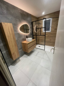 Photo de galerie - Rénovation complète d’une salle de bain clef en main 
