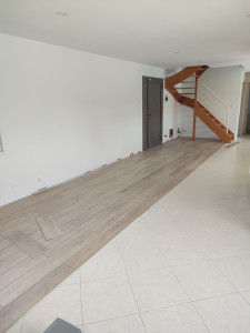 Photo de galerie - Pose de parquet avec sous couche intégré 