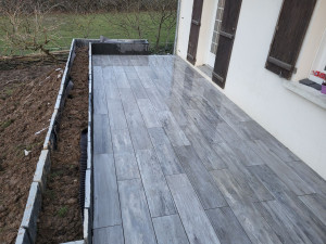 Photo de galerie - Dalle sur plots 30x120
