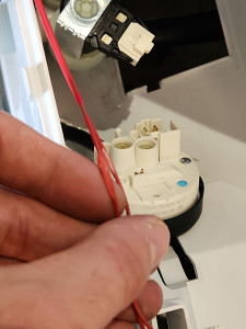 Photo de galerie - Réparation : problème d'électrovanne, câble électrique, mauvaise communication avec la carte