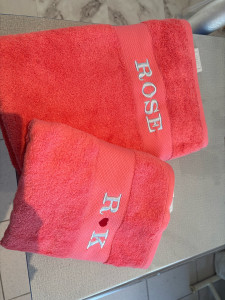 Photo de galerie - Broderie, personnalisée