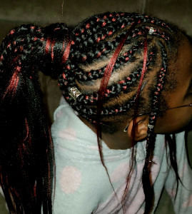 Photo de galerie - Rajouts tresses collées