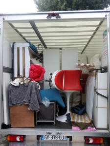 Photo de galerie - Chargement de camion 20m2 (samedi, rue commerçante de l'hypercentre) 