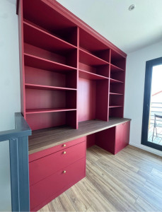 Photo de galerie - Bureau dressing sur mesure