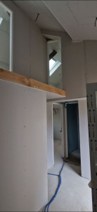 Photo de galerie - Installation de portes et fenêtres et velux.