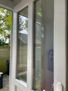 Photo de galerie - DES VITRES NICKEL CHROME 