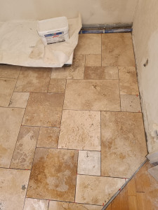 Photo de galerie - Travertin Opus Romain 4 formats 