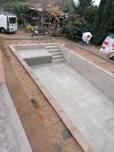 Photo de galerie - Construction d’une piscine avant finition