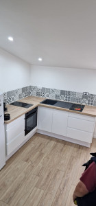 Photo de galerie - Bricolage et multi services