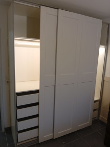 Photo de galerie - Assemblage de meubles