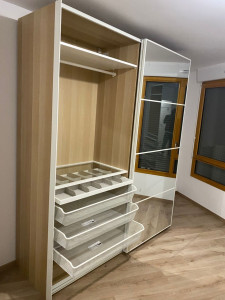 Photo de galerie - Une armoire