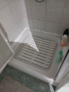 Photo de galerie - Dépose du receveur de douche 