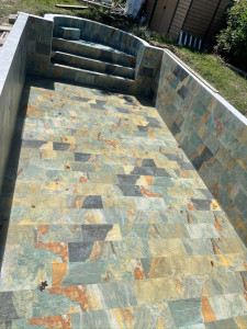 Photo de galerie - Piscine en carrelage 